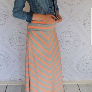 Chevron Maxi skirt